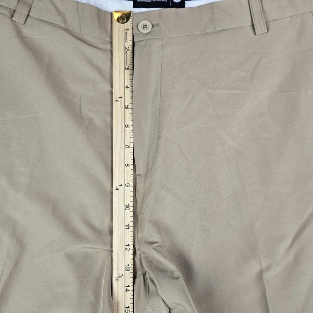 Tattoo Golf Performance Shorts Men's Size 42 Stretch Poly‎ Beige Skull EUC